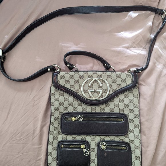 Gucci Crossbody Bag - Picture 2 of 5
